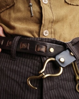 Handmade Vintage Mens Leather Belt,Vintage Handmade brass hook Trooper Leather Belt,Gifts for Him,Distressed Belt